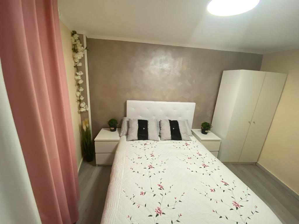 Apartamento Robert Logroño Exterior foto